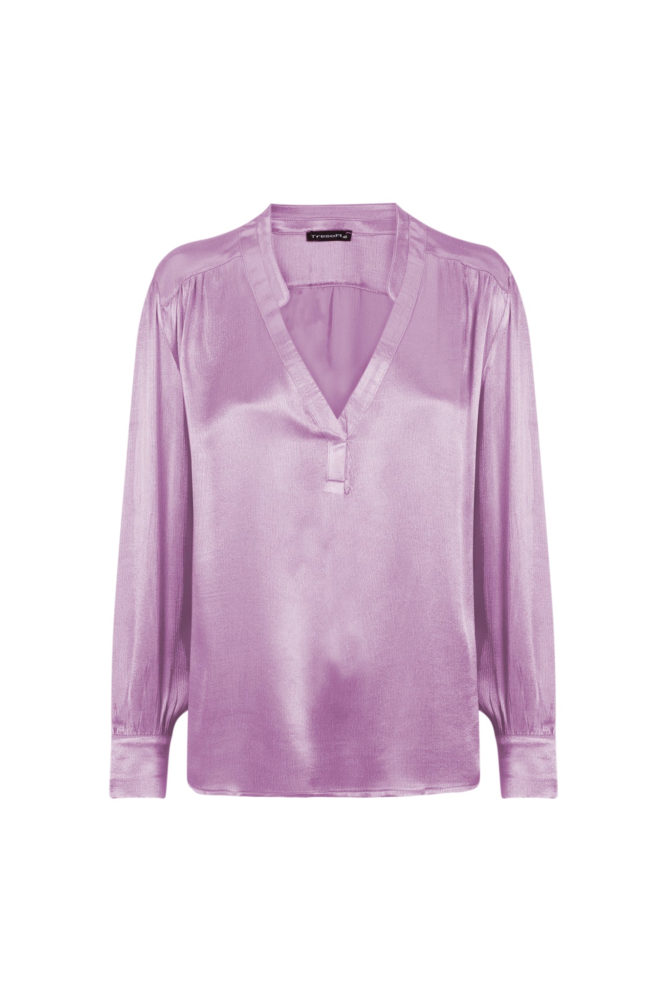 Blusa de satén azul con escote en V